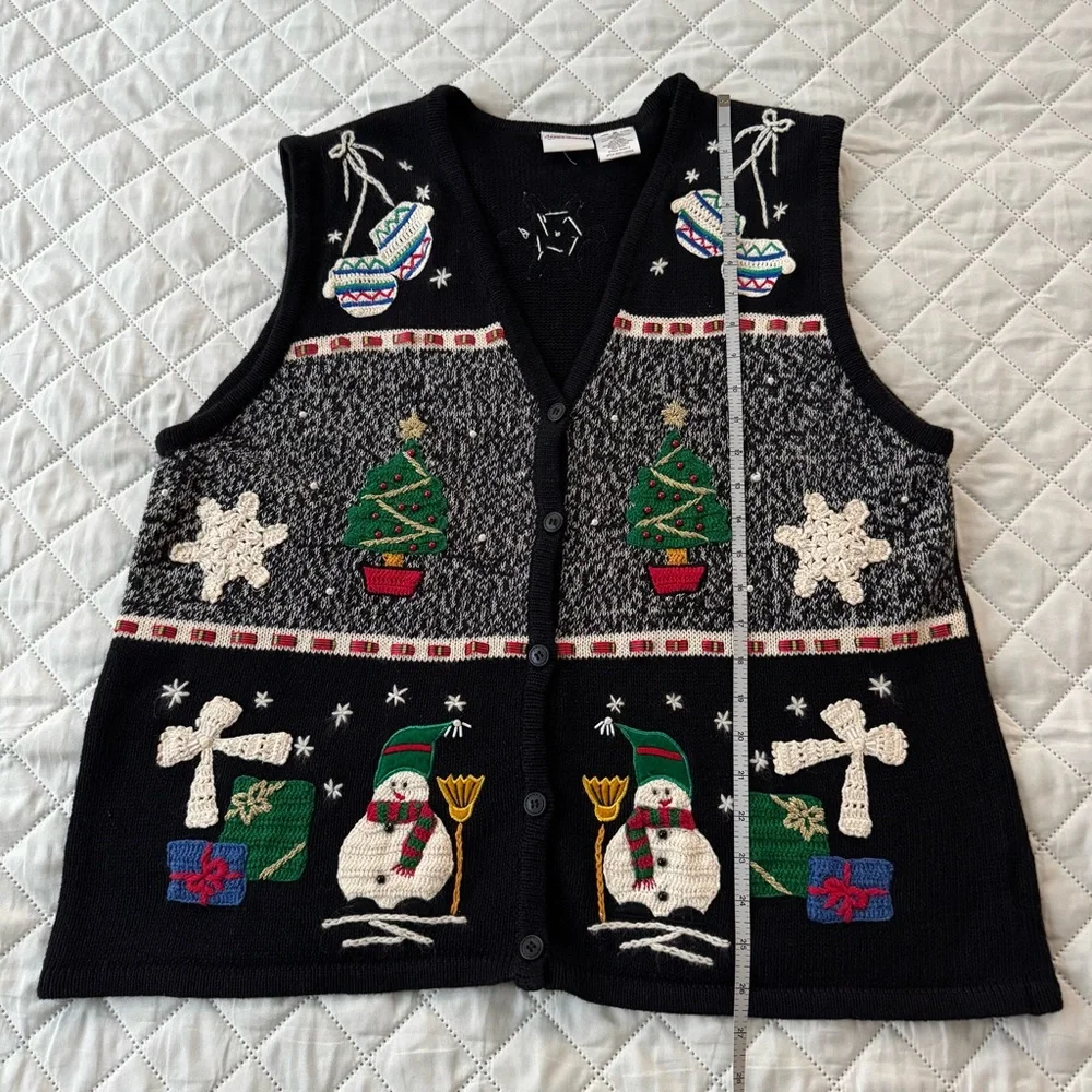 VTG Bobbie Brooks Black and White Christmas Sweater XL Vest